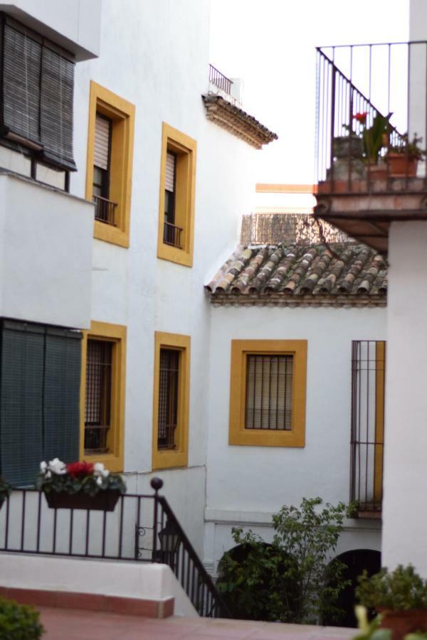 Apartamento Saravia Only Families Cordoba Exterior photo