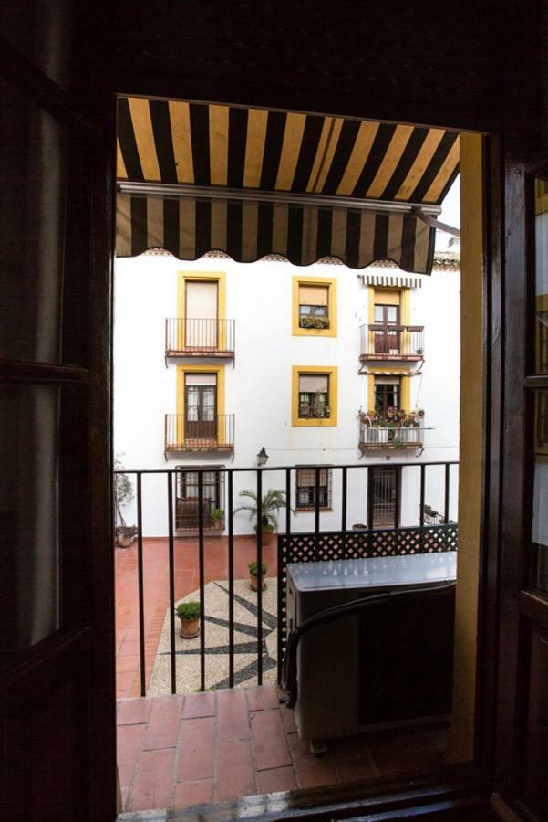 Apartamento Saravia Only Families Cordoba Exterior photo