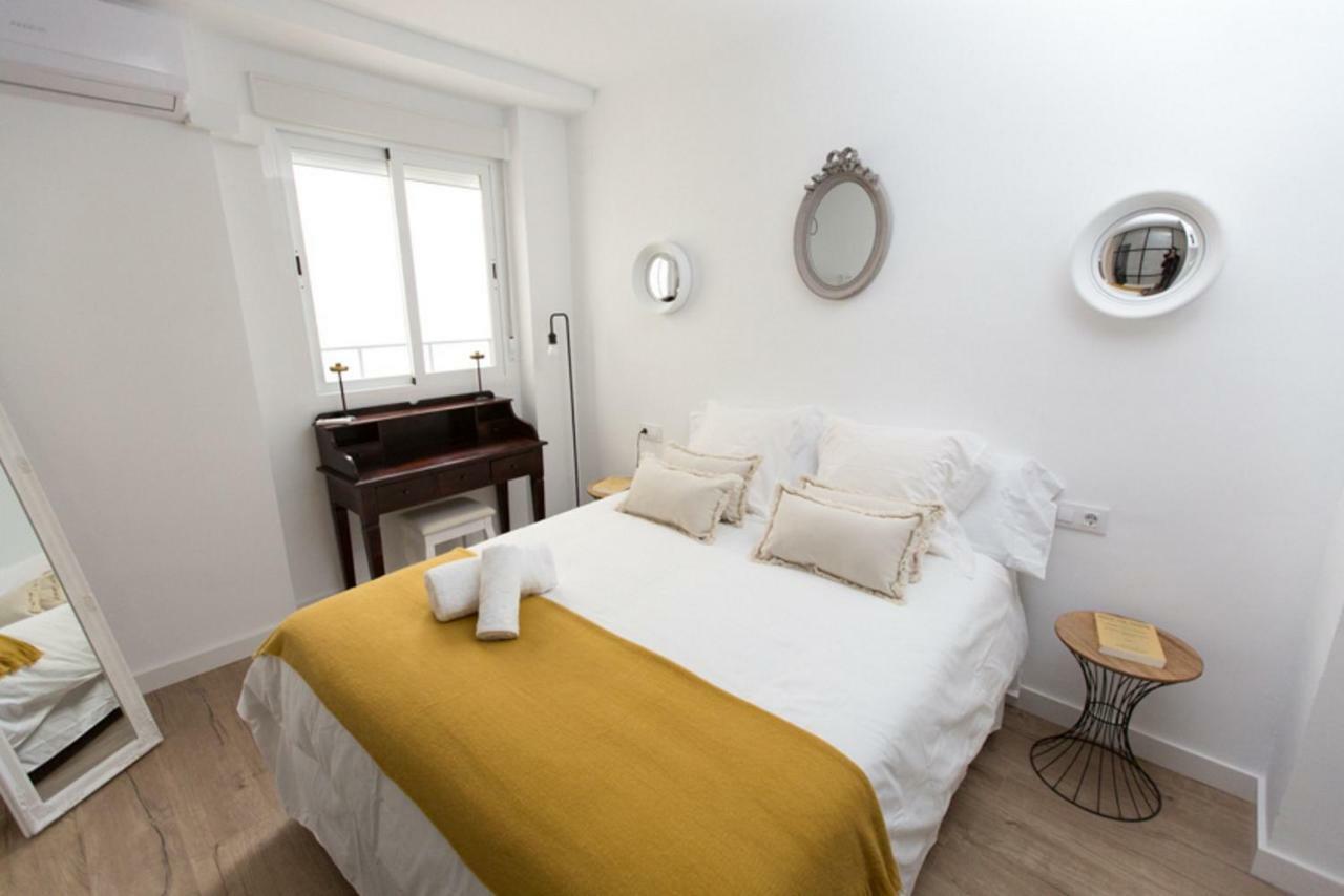 Apartamento Saravia Only Families Cordoba Exterior photo