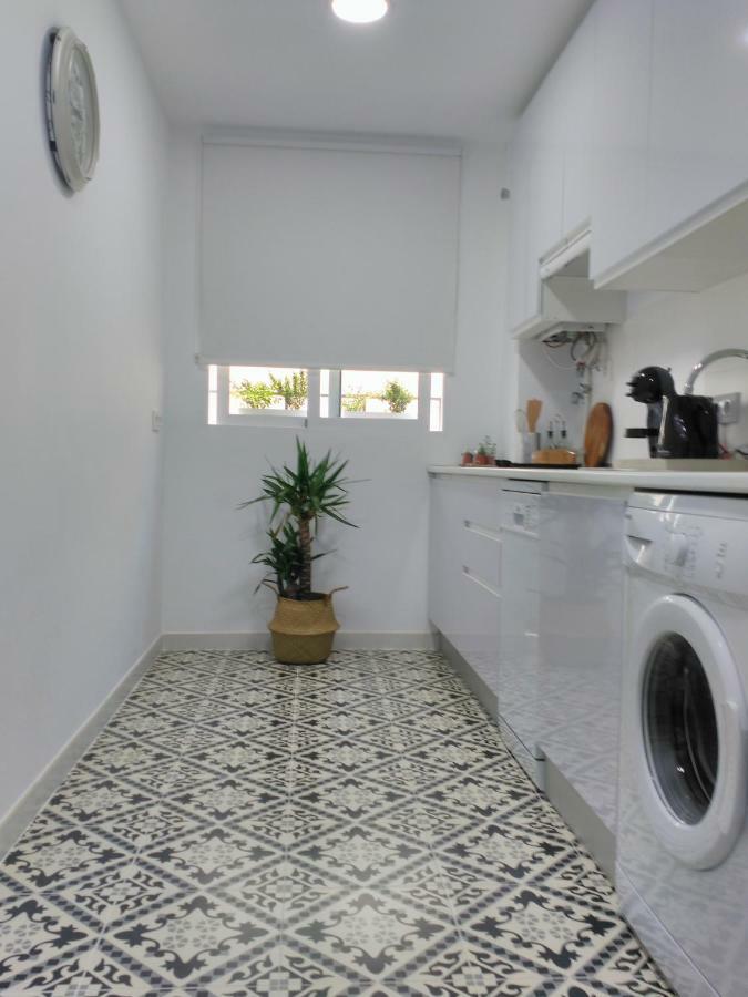 Apartamento Saravia Only Families Cordoba Exterior photo